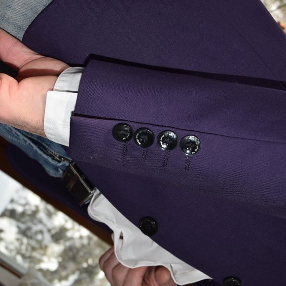36S - Purple jacket - Picture 4 of 9